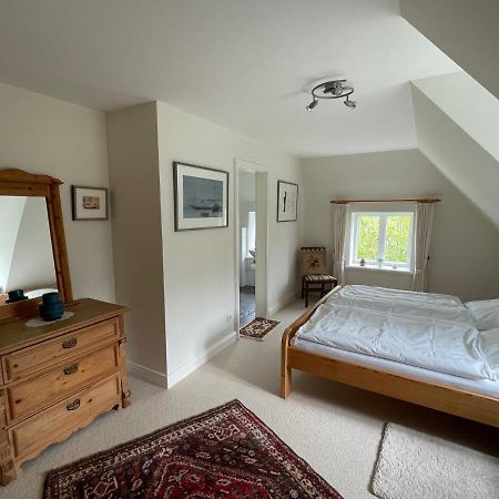 Gaestehaus Zum Krug Husum  Extérieur photo