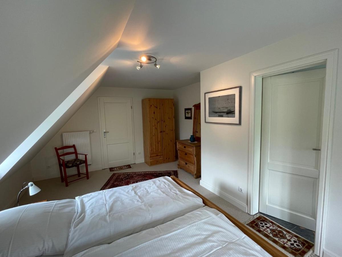 Gaestehaus Zum Krug Husum  Extérieur photo